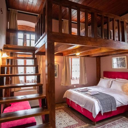 The Old School Boutique Hotel 希拉科 外观 照片