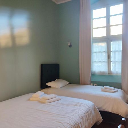The Old School Boutique Hotel 希拉科 外观 照片