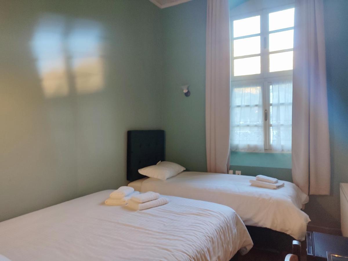 The Old School Boutique Hotel 希拉科 外观 照片