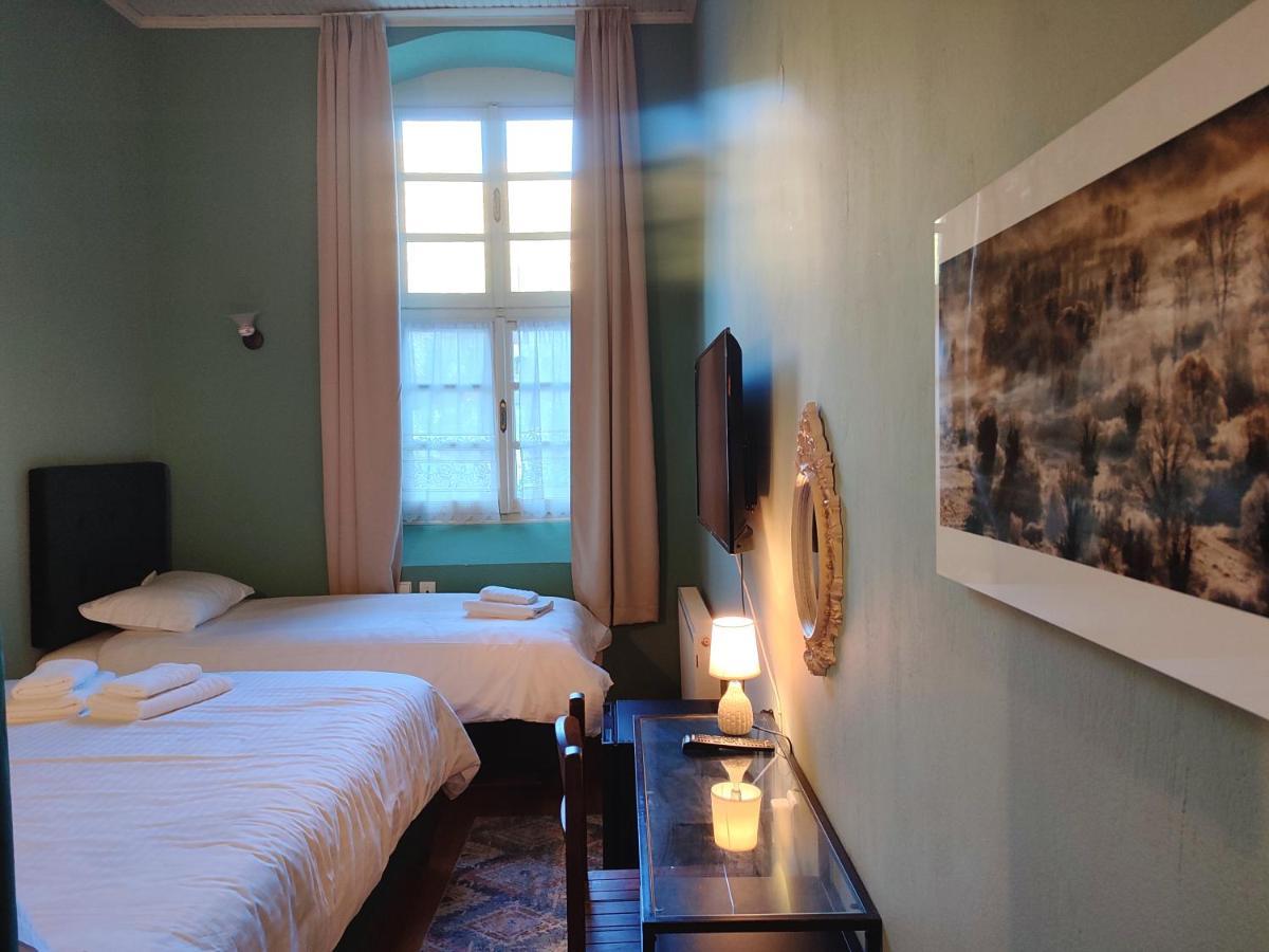 The Old School Boutique Hotel 希拉科 外观 照片